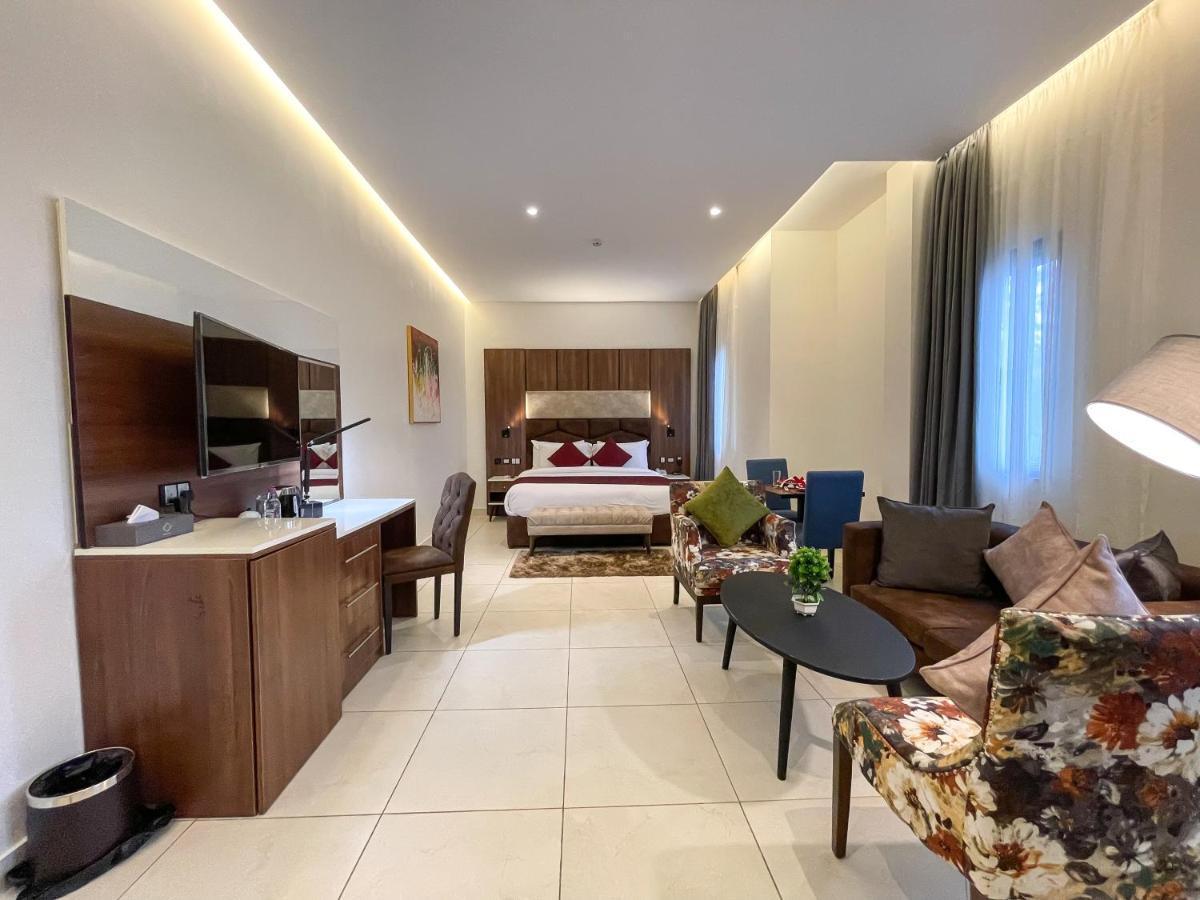 Hotel Omedel Luxury Enugu Exteriér fotografie