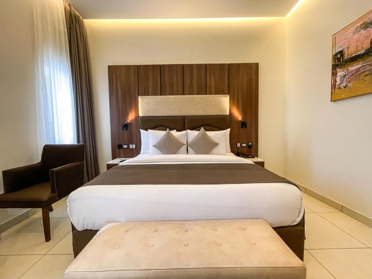 Hotel Omedel Luxury Enugu Exteriér fotografie