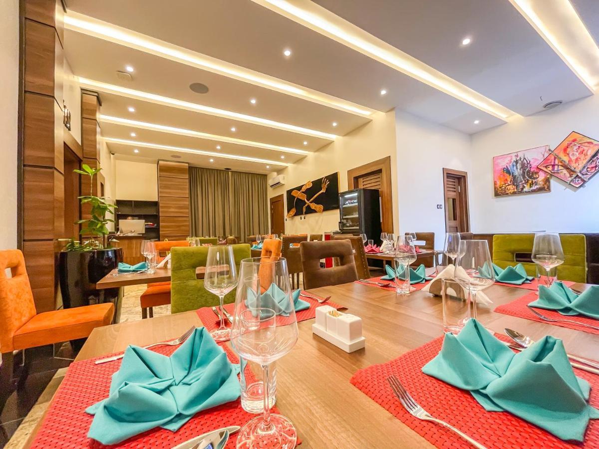 Hotel Omedel Luxury Enugu Exteriér fotografie
